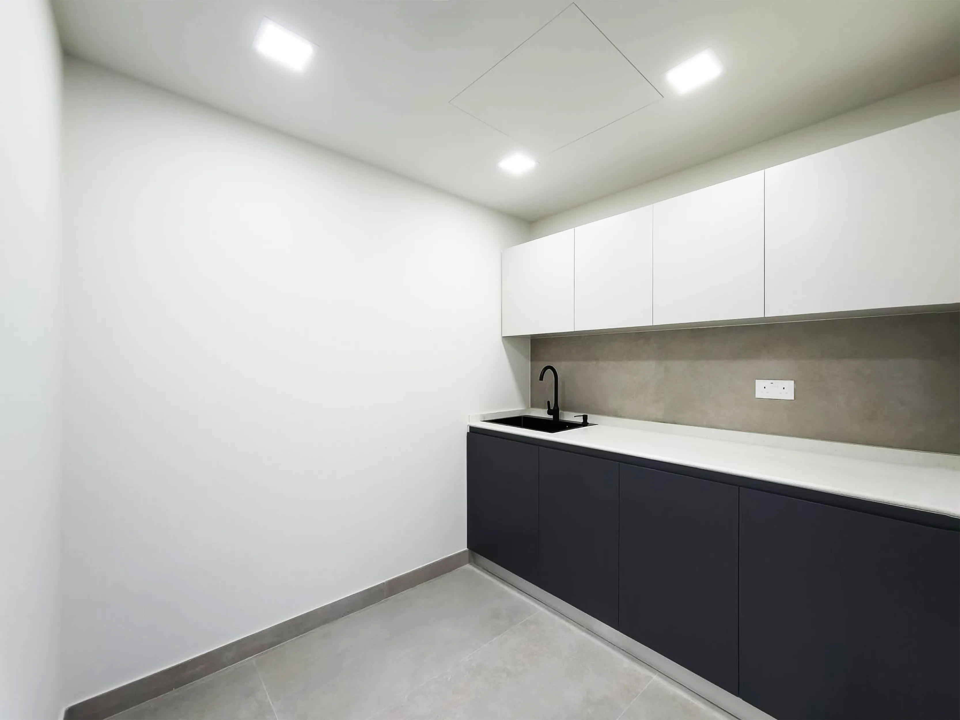 Smart Heights, Barsha Heights Office Renovation
